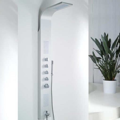 Wellis Mariner Silver strieborný sprchový panel s integrovanou hydromasážnou tryskou a termostatom